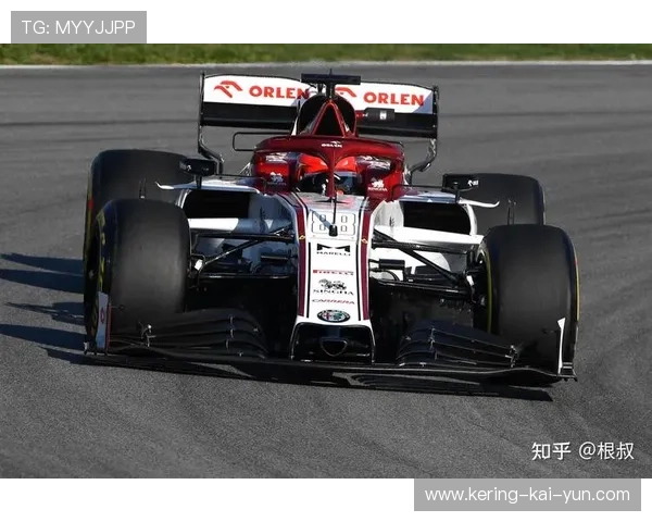 霍肯伯格代表索伯车队完赛,积累宝贵数据